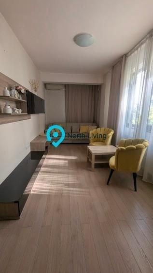 Apartament cu 3 camere decomandat în Domenii