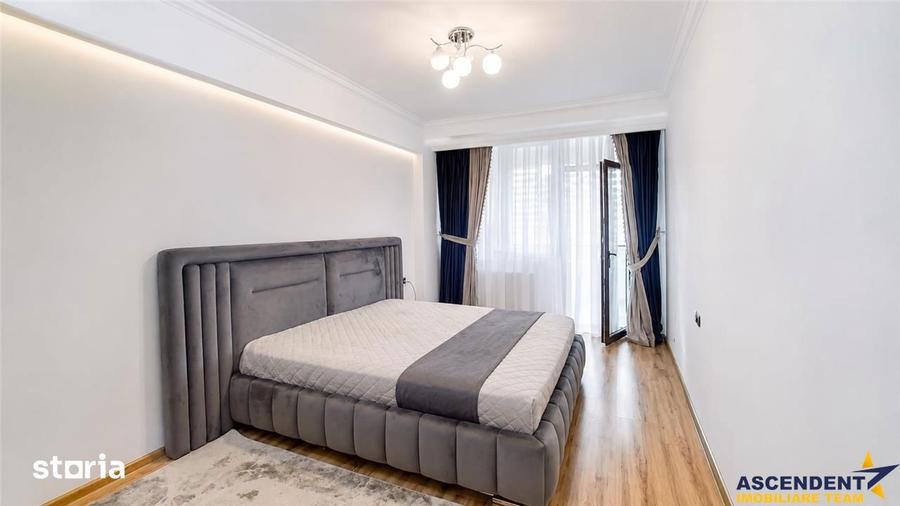 Apartament cu 3 camere în Tractorul