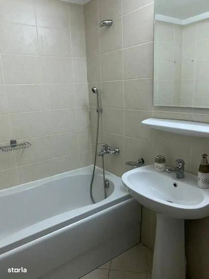 Apartament cu 2 camere decomandat în Colentina