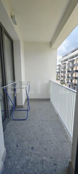Apartament cu 2 camere semidecomandat, mobilat în Calea Moldovei