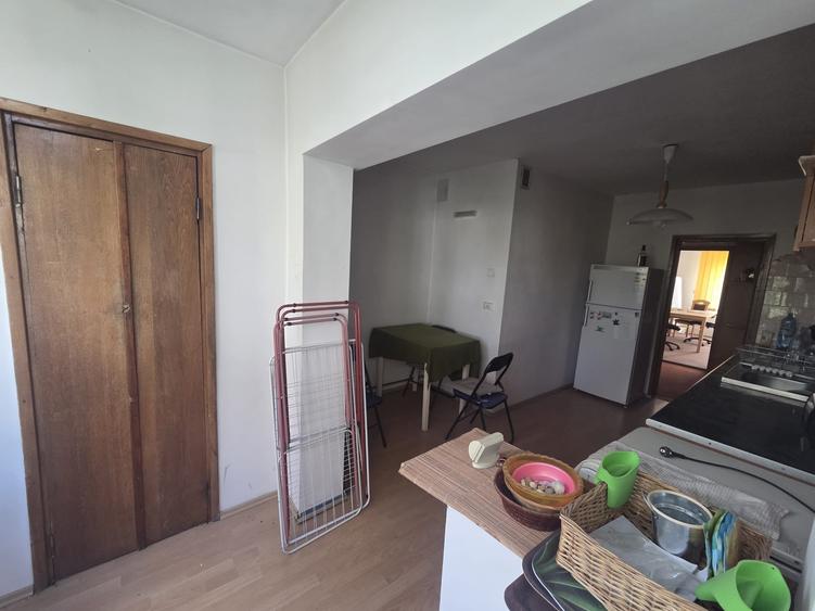 Apartament cu 3 camere decomandat în Gheorgheni