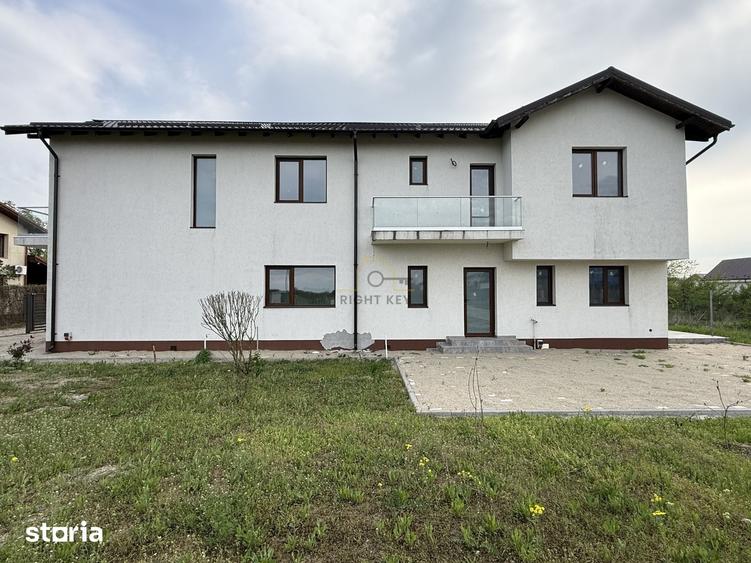 Casă cu 5 camere cu Teren 615 Mp în Dragomirești-Vale