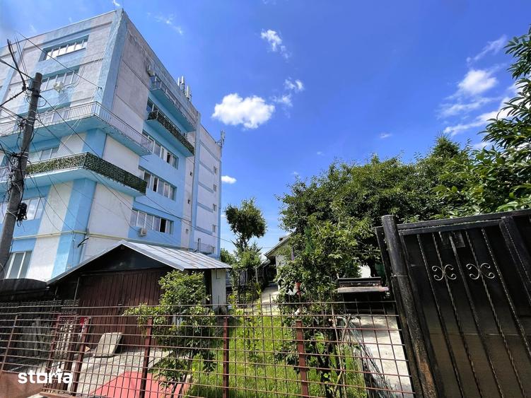 Spațiu comercial, de 3,500 mp, în Central