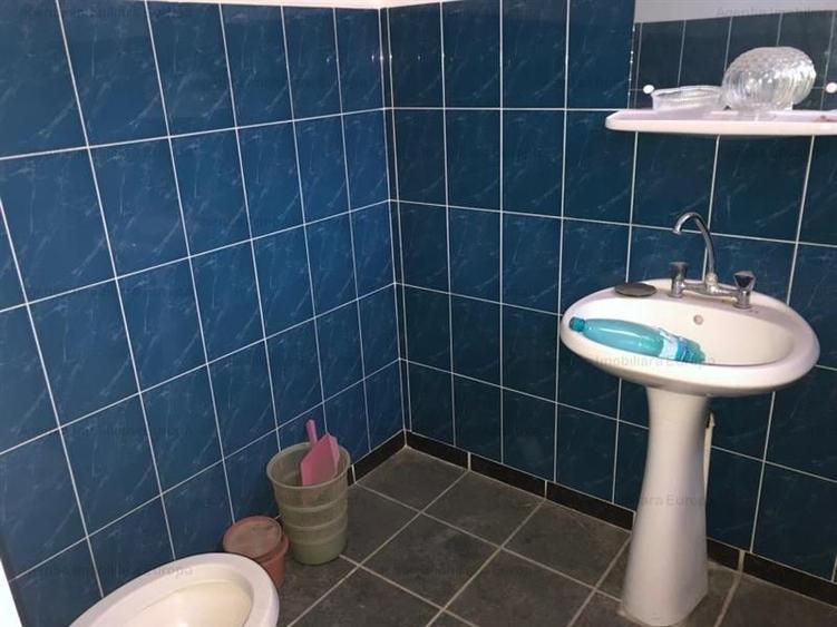 Spațiu comercial, de 140 mp, în C5