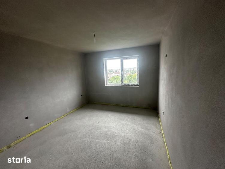CASA INDIVIDUALA CU 4 CAMERE 210MPU SI TEREN 727MP IN CISNADIE - 12