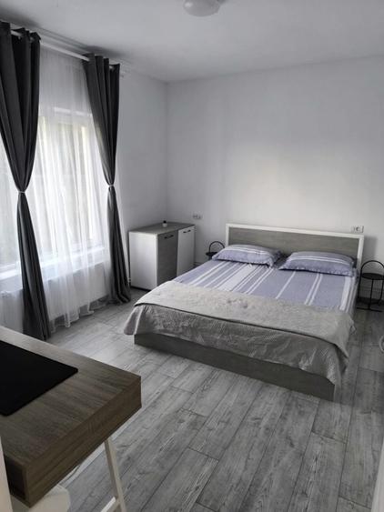Casă cu 3 camere cu Teren 250 Mp în Central