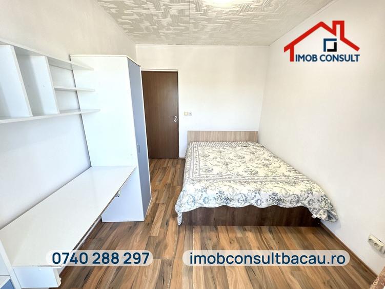 Apartament cu 3 camere decomandat în Alexandru cel Bun
