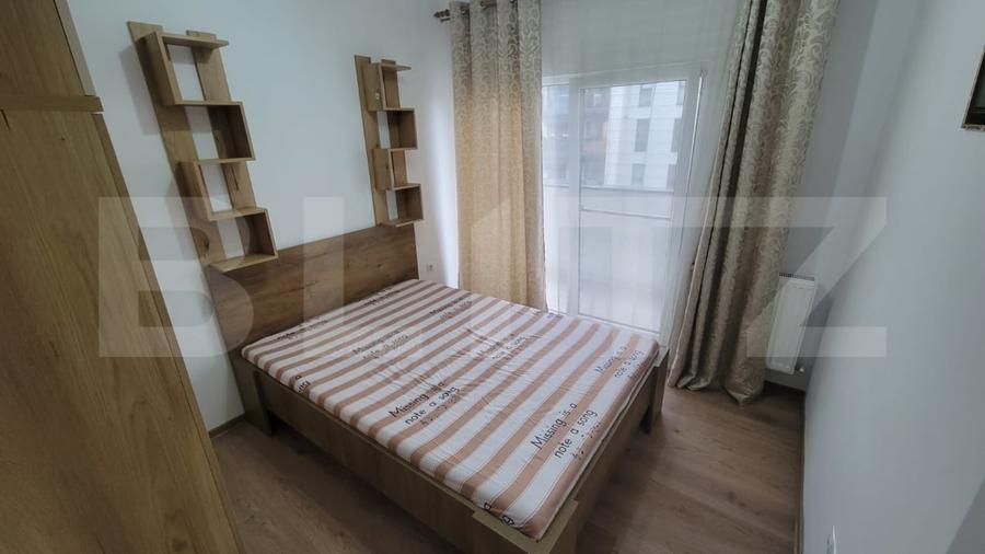 Apartament cu 3 camere semidecomandat, mobilat în Mărăști