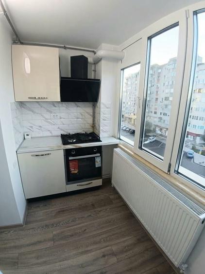 Apartament cu 2 camere decomandat, mobilat în Brătianu