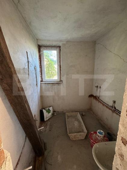 Casa spa?ioasa de vanzare in Santuhalm 160 mp util - 6