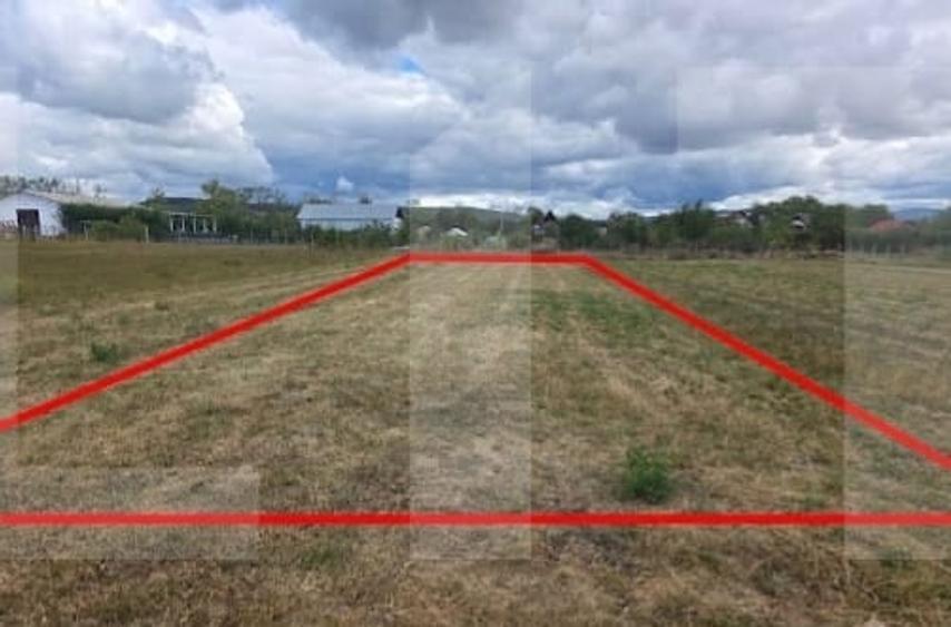 Teren Construcții intravilan de 750 mp, în Arcuș