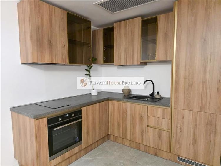 Apartament cu 2 camere semidecomandat, mobilat în Aviației
