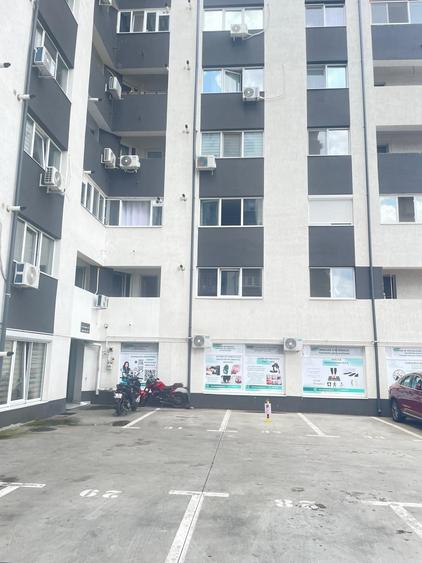 Spațiu comercial, de 2 mp, în Chiajna