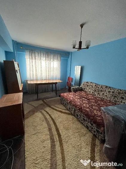 Apartament cu 2 camere decomandat în Dorobanți
