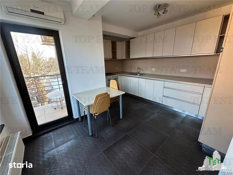 Apartament cu 3 camere decomandat în Bucureștii Noi