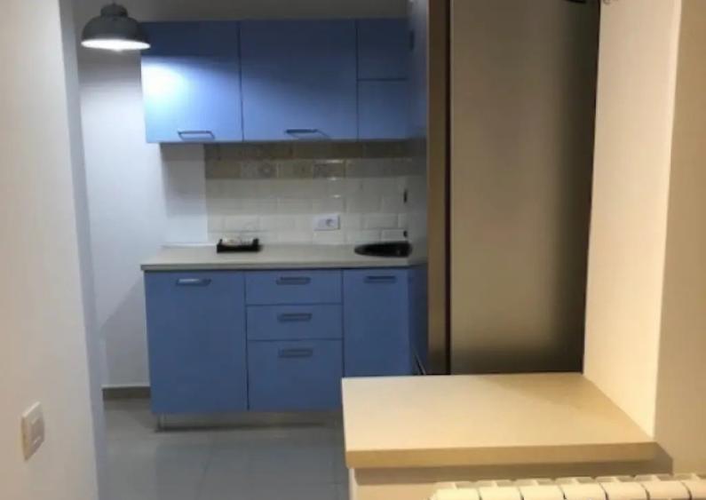 Apartament cu 2 camere decomandat, mobilat în Splaiul Unirii