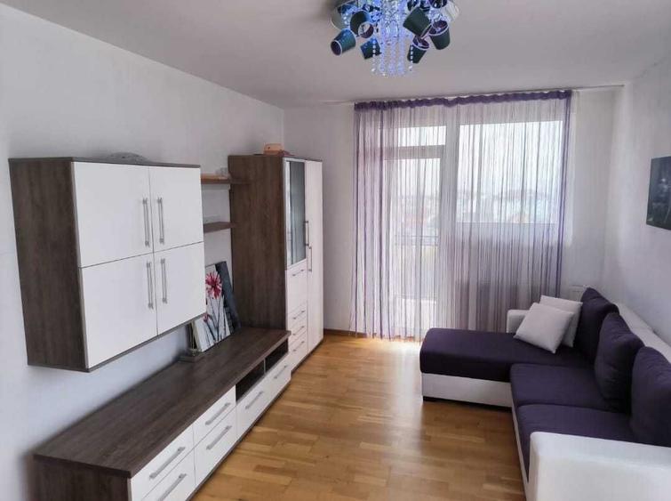 Apartament cu 2 camere semidecomandat în Exterior Vest