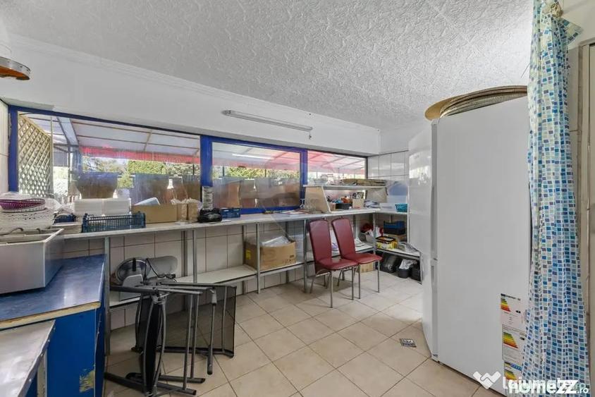 Spațiu comercial, de 75 mp, în Central