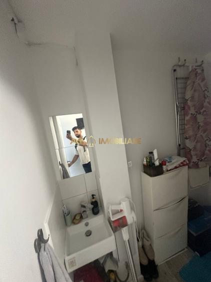 3 Camere de vanzare | Crangasi | Metrou | Centrala | Bloc anvelopat - 11