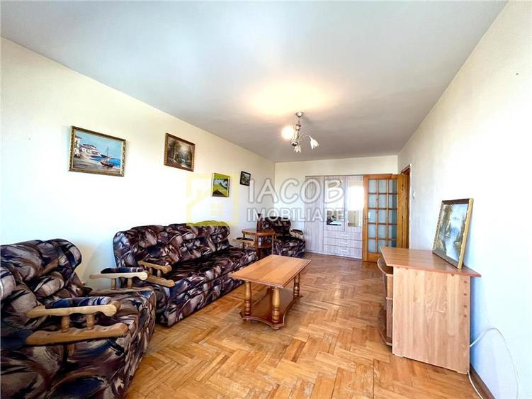 Apartament cu 2 camere decomandat în Ultracentral