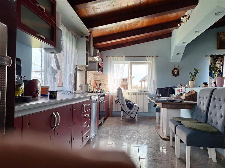 Casă individuală cu 3 camere cu Canalizare în Săbolciu