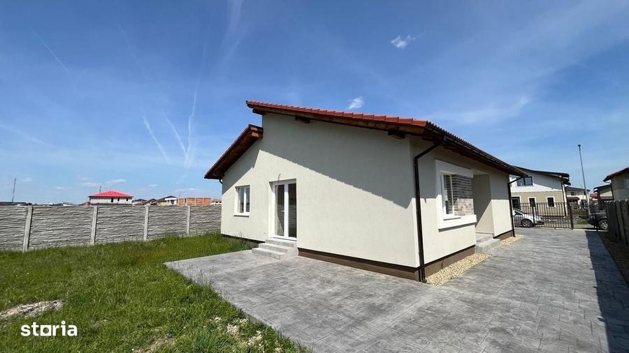 Casă cu 4 camere în Central