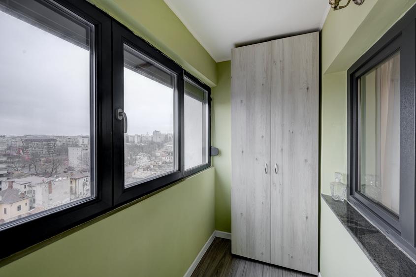 Apartament cu 3 camere decomandat, mobilat în P-ța Alba Iulia
