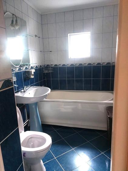 Apartament cu 3 camere decomandat, mobilat în Nord