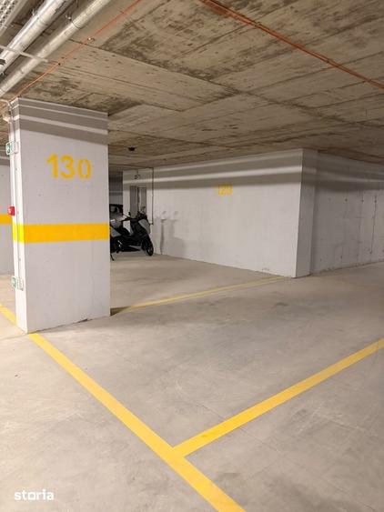Apartament cu 3 camere decomandat în Central — fotografia 1