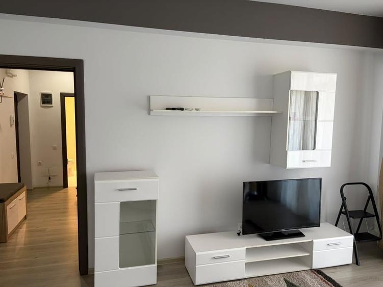 Apartament cu 2 camere decomandat, mobilat în Grozăvești