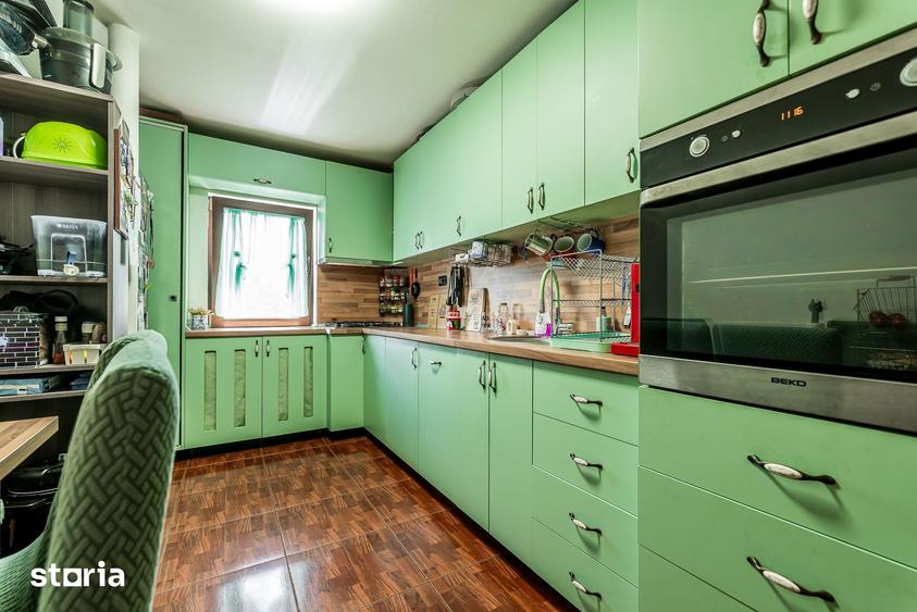 Apartament cu 4 camere decomandat, mobilat în Micălaca