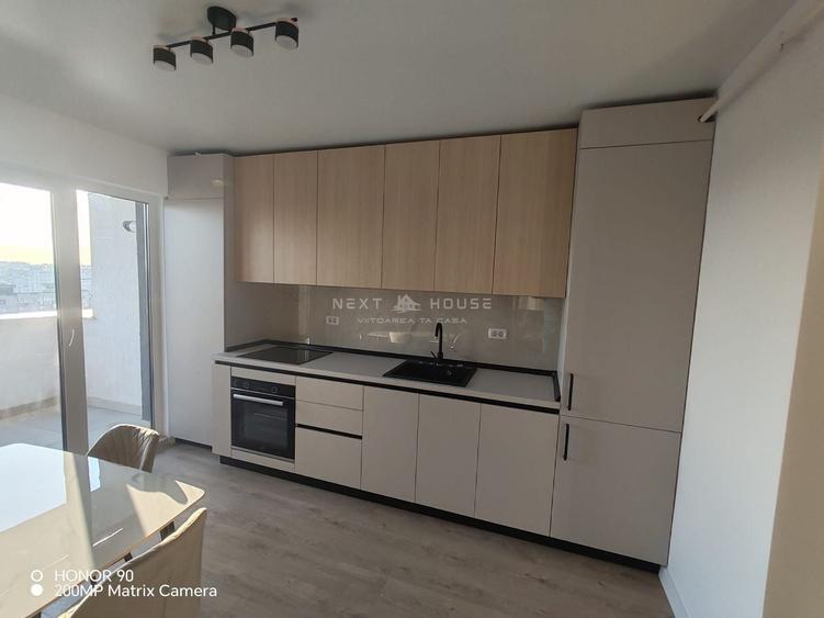 Apartament cu 3 camere decomandat, mobilat în Parcul Carol