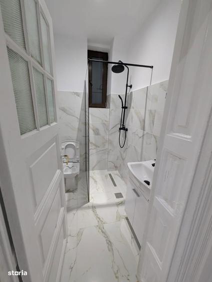 Cladire renovata complet 141 mp P+M+Pivni?a Zona Mitropoliei - 9