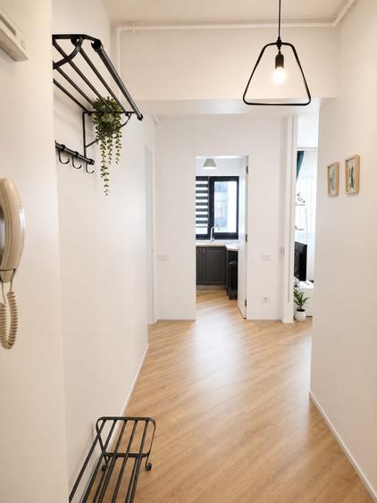 Apartament cu 2 camere semidecomandat în Pipera