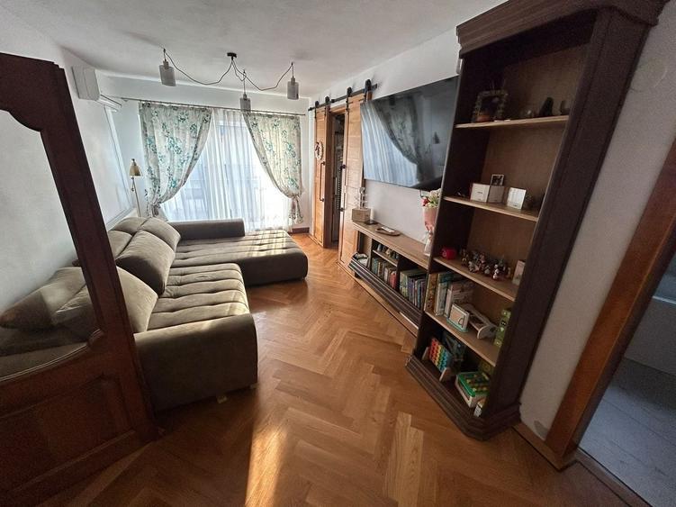 Apartament cu 3 camere, mobilat în Arhitecților - Calea Cisnădiei