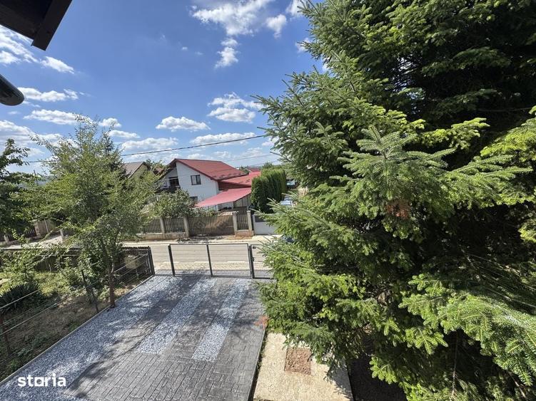 Casă cu 4 camere în Holboca