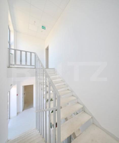 Spațiu comercial, de 955 mp, în Central