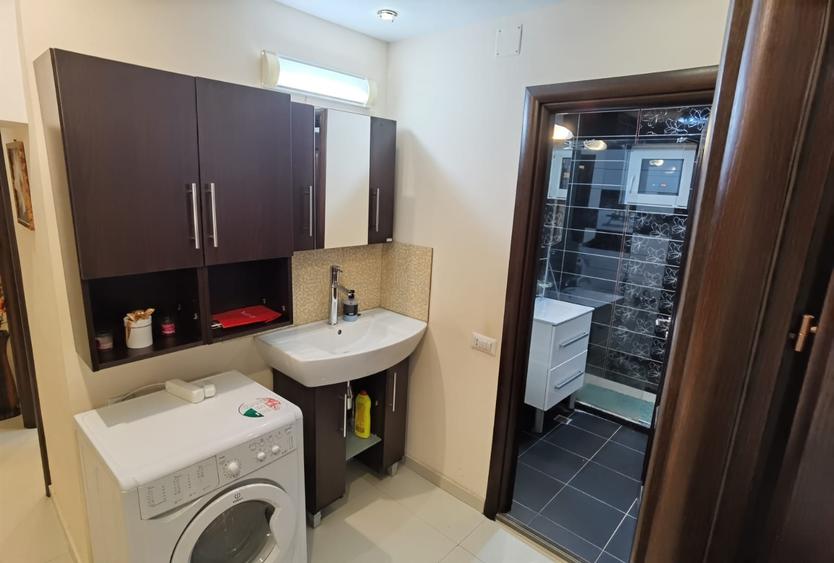 Apartament cu 3 camere, mobilat în Dorobanți