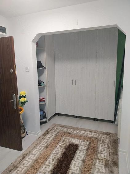 Apartament cu 2 camere decomandat în Răcădău