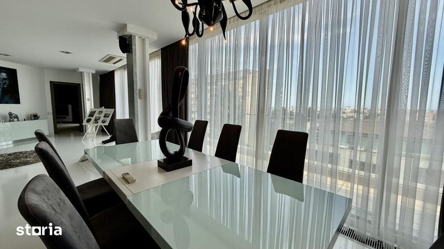 Apartament cu 3 camere în Tomis Nord