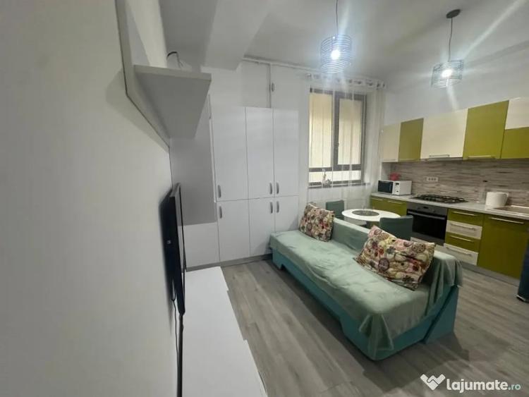 Apartament cu 2 camere semidecomandat în Central