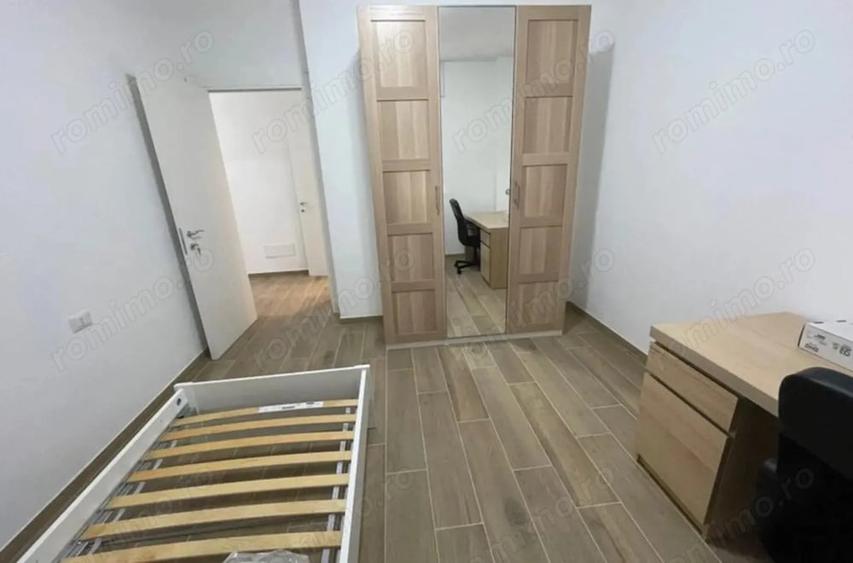 Garsoniera de vanzare in zona Vitan aproape de mall vitan - 2