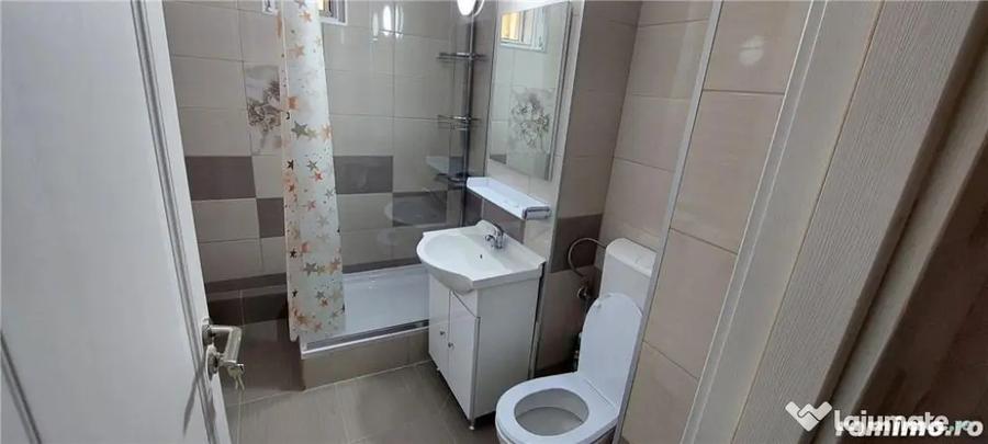 Apartament cu 3 camere decomandat în Cotroceni