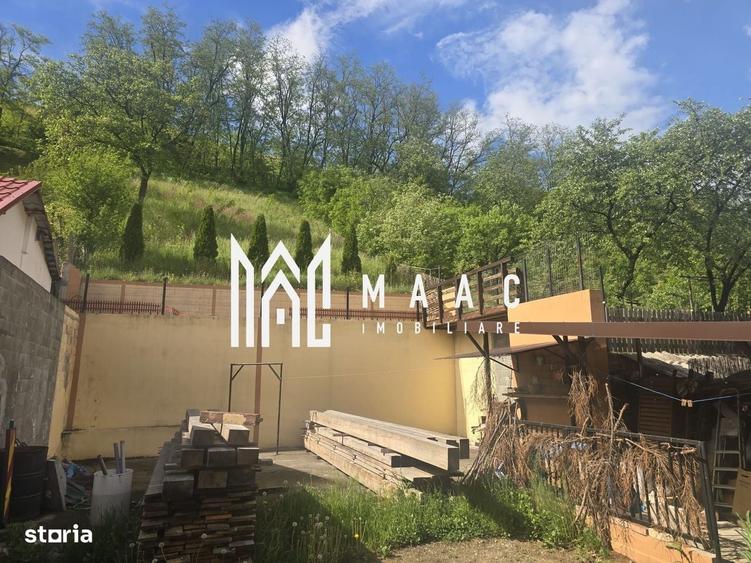 Casă cu 4 camere decomandat în Central