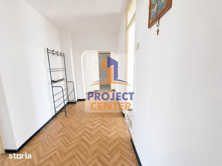 Apartament 3 camere Fratii Golesti, bloc 1992, S-uri, etaj intermediar - 2
