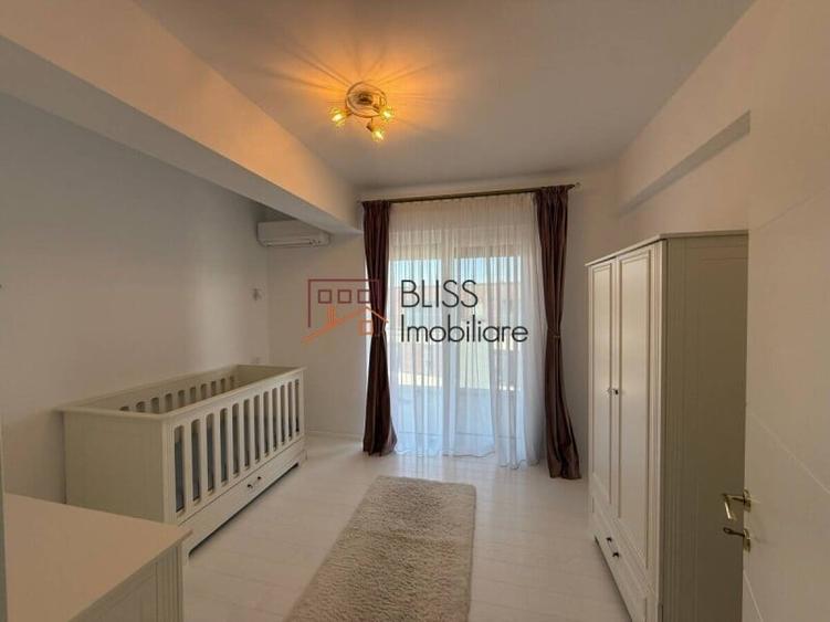 Apartament cu 3 camere semidecomandat în Iancu Nicolae