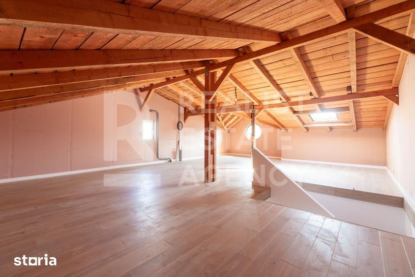 Casă cu 5 camere cu Teren 120 Mp în Central