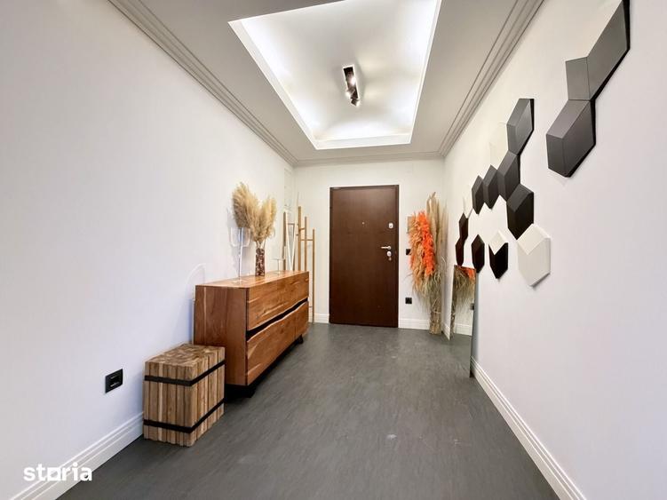 Apartament cu 4 camere în Tei