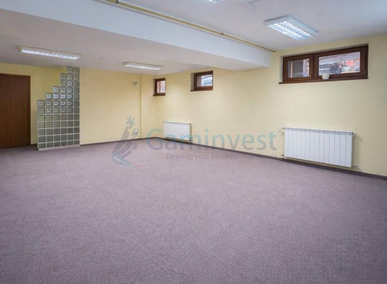 Spațiu comercial, de 624 mp, în Central