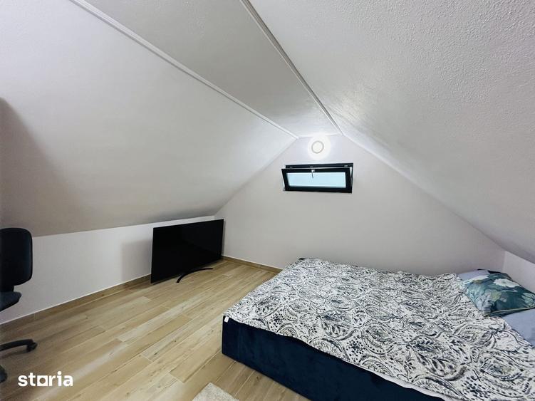 Casă cu 4 camere cu Teren 300 Mp în Lupeni